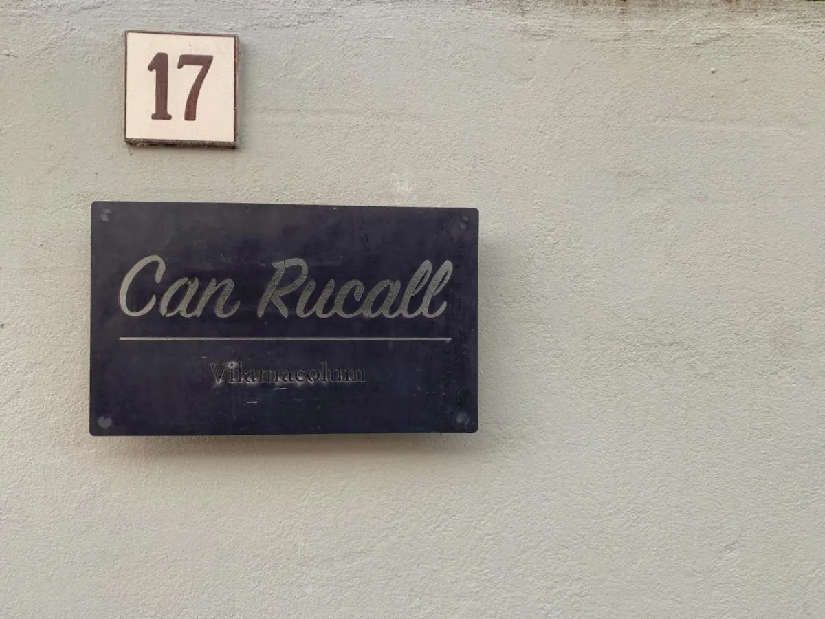 Holiday home Can Rucall Piscina Compartida Vilamacolum